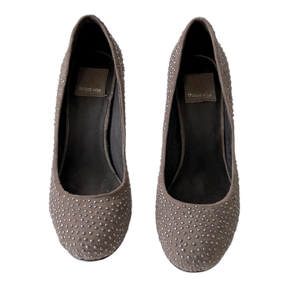 Dolce Vita Suede Studded Stiletto Platform Pumps, Gray, size 6 - Picture 4 of 13